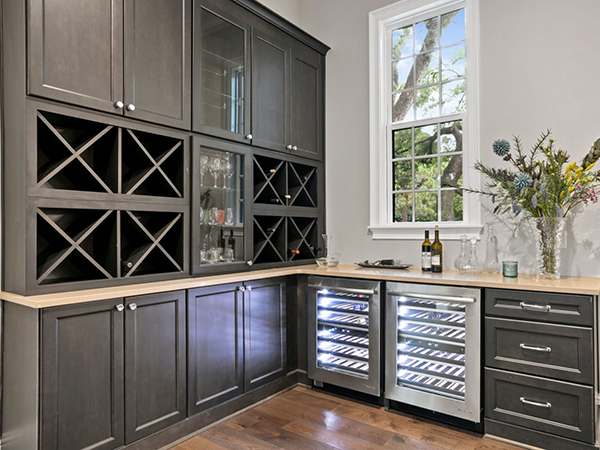Carolina Cabinets On Demand | Emerald Isle and Greenville NC Custom Cabinet Sales and Installation
